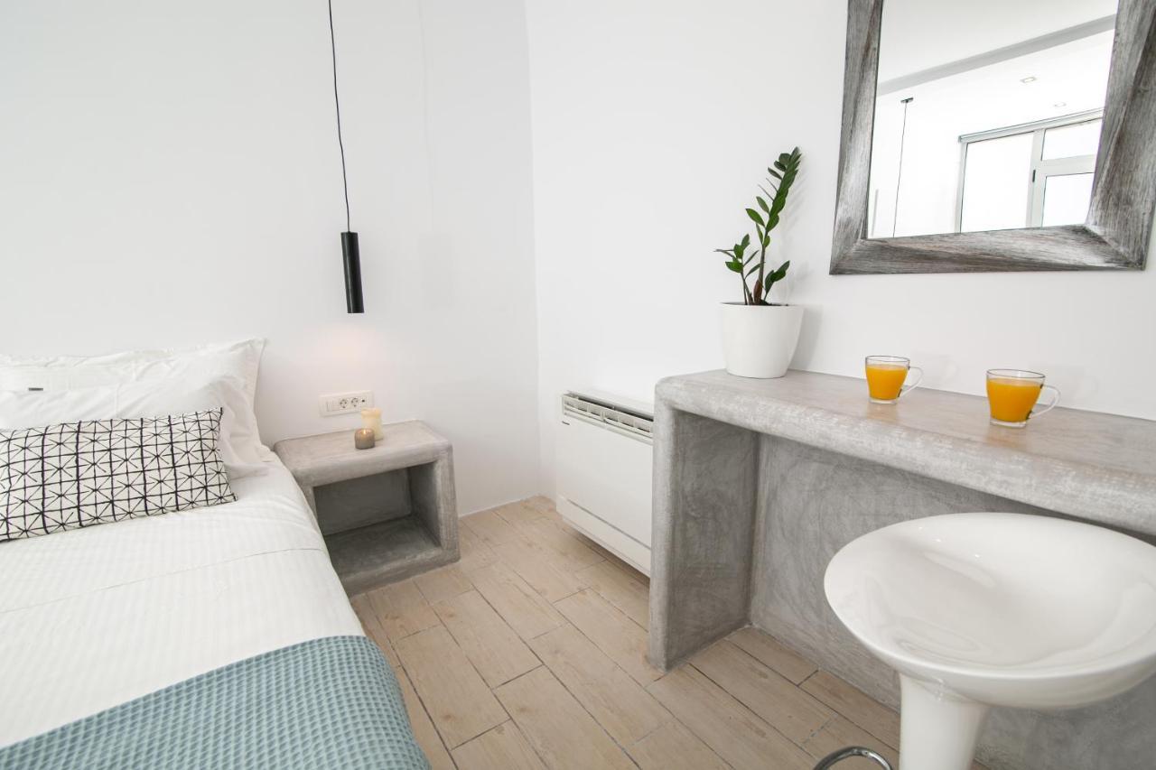 Sensia Studio With Sea View Oía Exteriér fotografie
